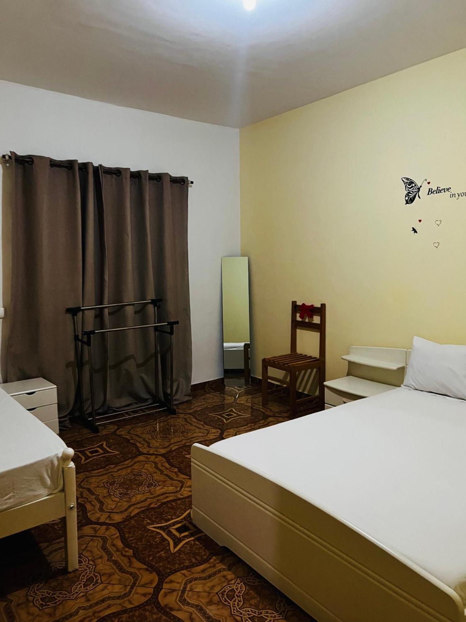 Pensao Simao & Julia Bed & Breakfast Orgaos Exterior photo