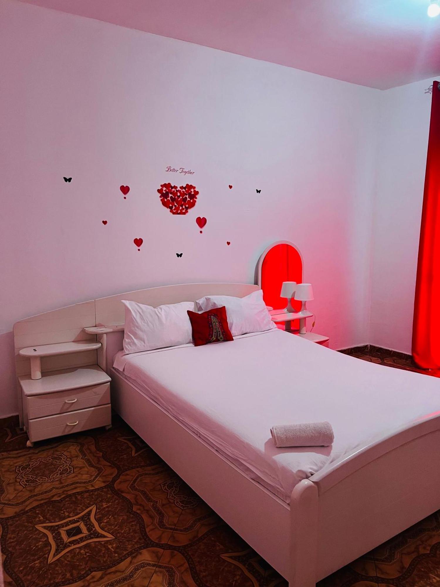 Pensao Simao & Julia Bed & Breakfast Orgaos Exterior photo